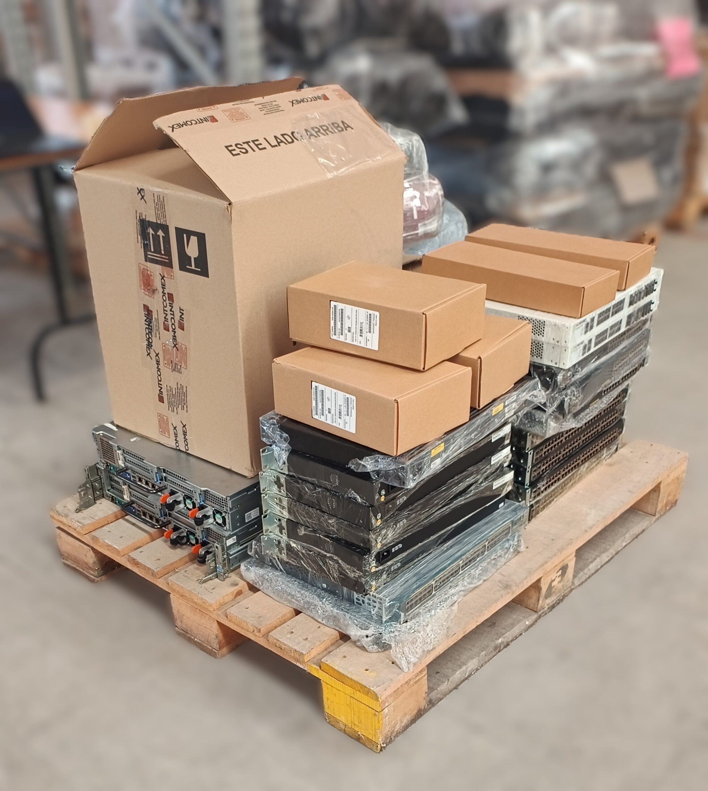 Equipos y soluciones de soporte técnico especializado